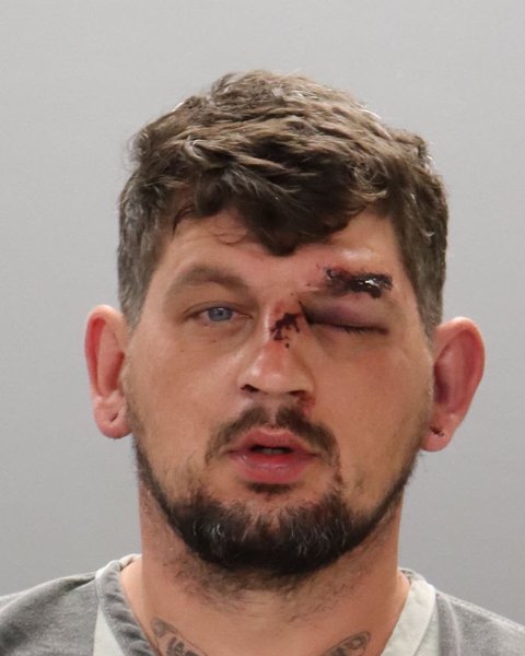 Mugshot of RYAN HALL