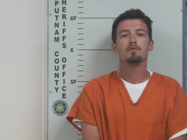 Mugshot of DUSTIN B DILLDINE