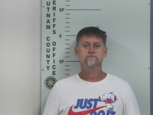Mugshot of DUSTIN E DAILEY
