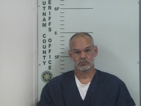 Mugshot of CHARLES E JR PARISH