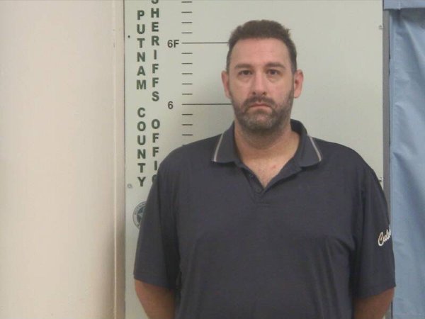 Mugshot of SEAN FULSOM