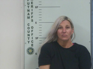 Mugshot of TIFFANI L ANDERSON