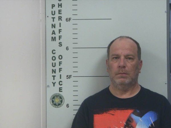 Mugshot of DERRICK S HENRY