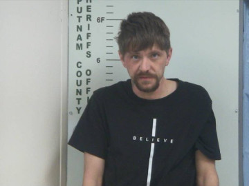 Mugshot of CRAIG M MCCOWAN