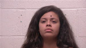 Mugshot of Aisha Marie Thoman