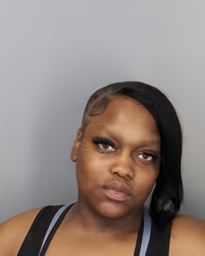 Mugshot of JAYLAN LATINA BENTON