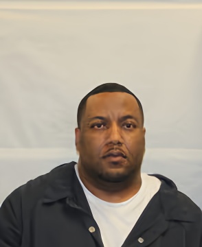 Mugshot of LAVELLE MOORE