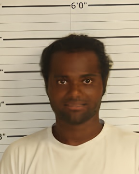 Mugshot of MAQUIESE M JONES