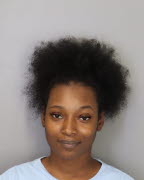 Mugshot of SHANIQUA SIMS