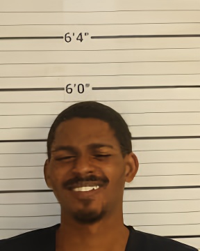 Mugshot of EDWARD XAVIER LINDSEY