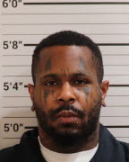 Mugshot of DETAVIOUS LESHAWN SPEARS