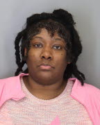 Mugshot of DEAIRA C ROBINSON