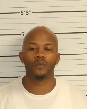 Mugshot of REGINALD ADDISON