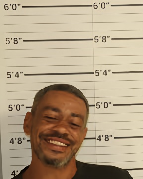 Mugshot of DEVIN XAVIER BREWER