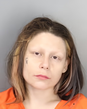 Mugshot of MARILYNN FAY QUIROZ