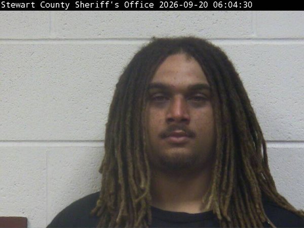 Mugshot of DENAIRIOOUS R HEPNER