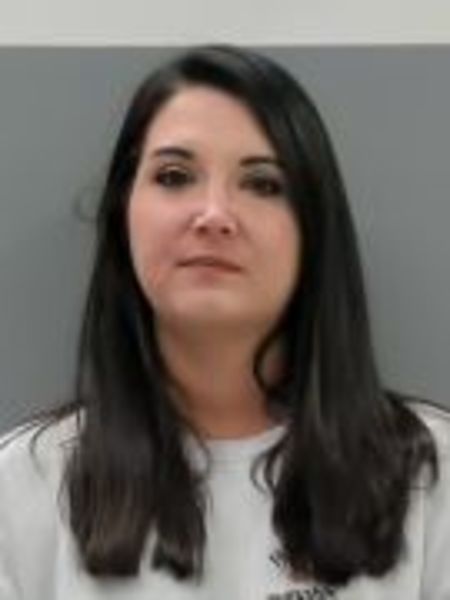 Mugshot of AMBER NICOLE VIPPERMAN