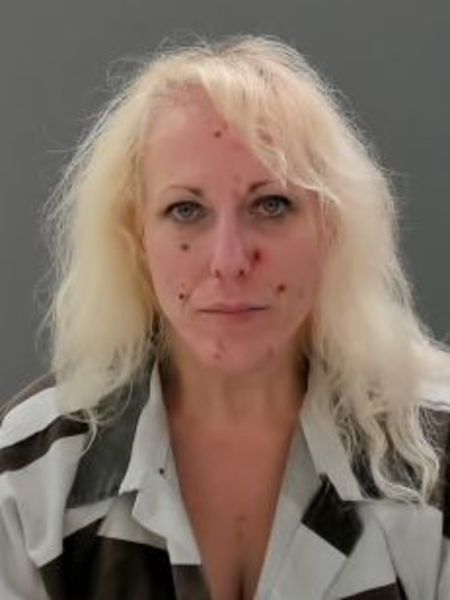 Mugshot of MELISSA URBAN