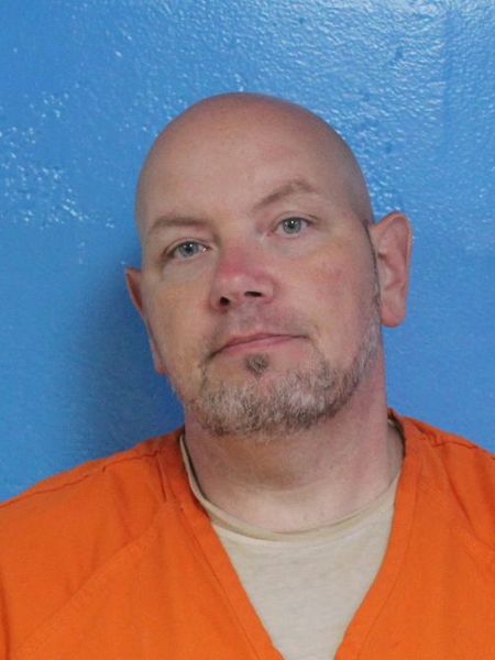 Mugshot of ROGER RAY COMPTON