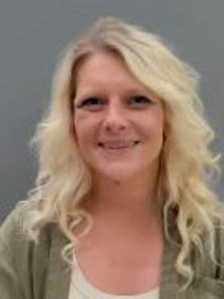 Mugshot of BRITTANY L HUTCHINS