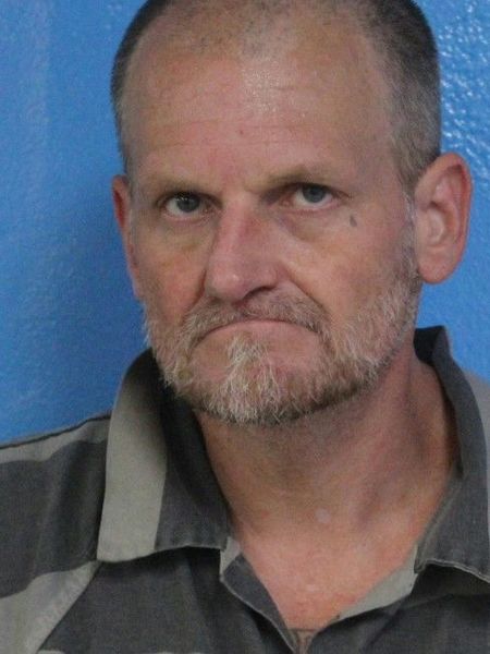 Mugshot of MICHAEL AARON NOE