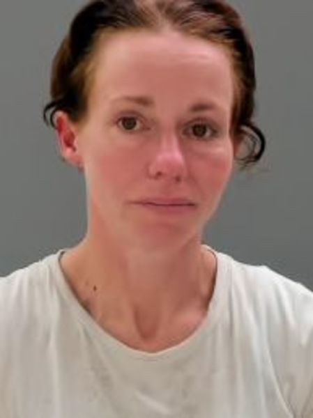 Mugshot of ELIZABETH ASHLEY PLEASANT