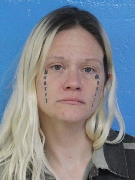 Mugshot of LISA DAWN QUINTO-LANDA