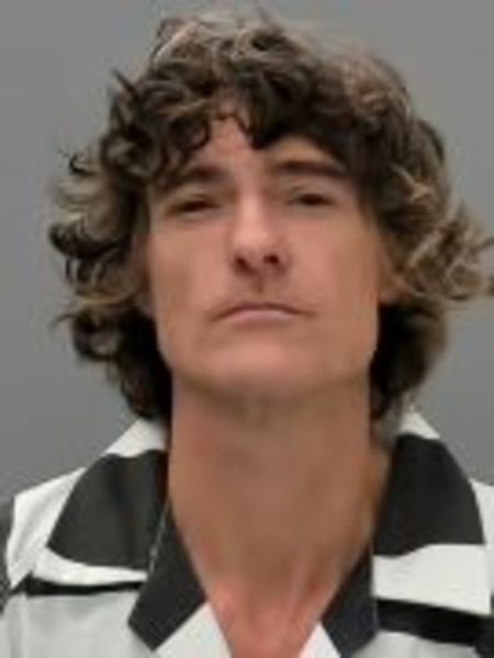 Mugshot of GEOFFREY WILLIAM PFISTER