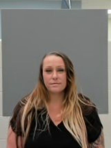 Mugshot of AMY LYNN DIEFFENBACHER