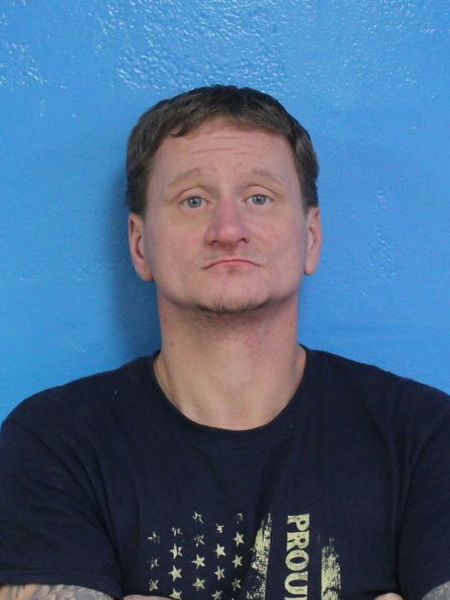 Mugshot of LUKE ADAM THOMPSON