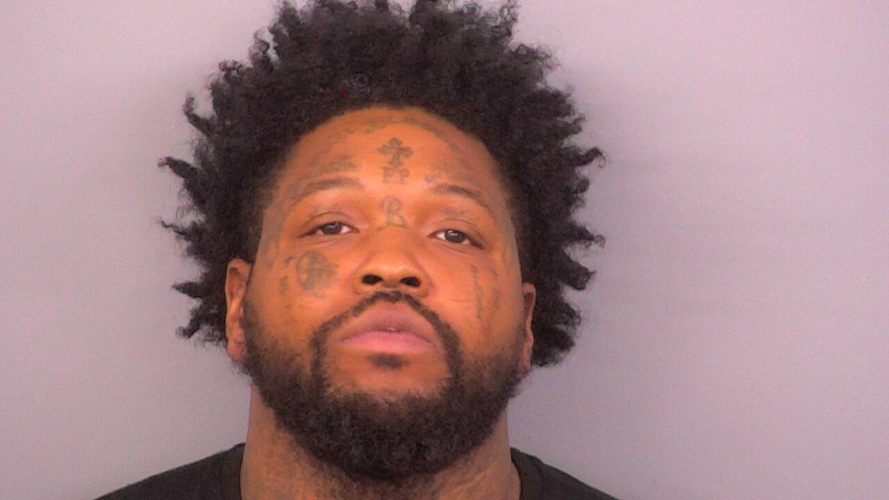Mugshot of LADARIUS J CRAIG