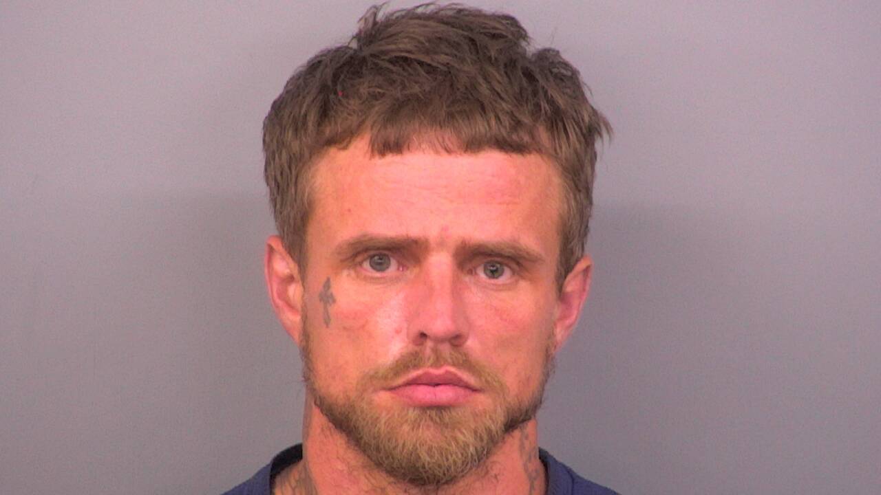 Mugshot of MICHAEL C GLASS