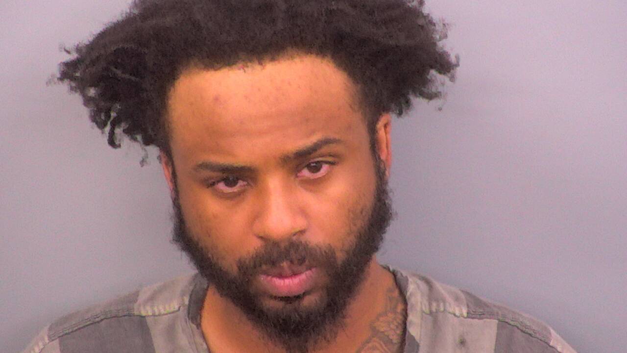 Mugshot of JEMOL DEVONTE SALES