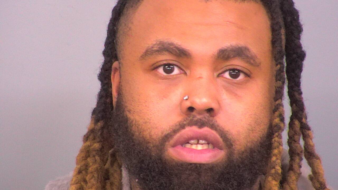 Mugshot of DONZELL MALIK TYLER