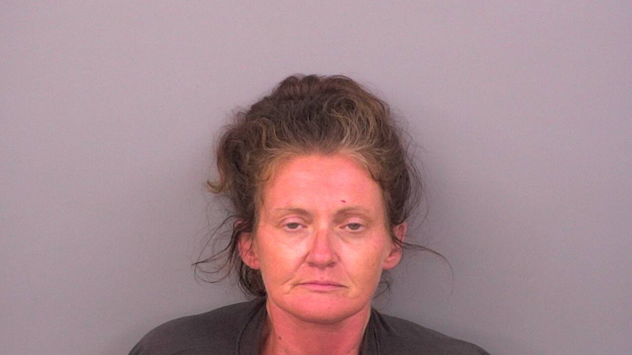 Mugshot of CRYSTAL AUTUMN NEFF