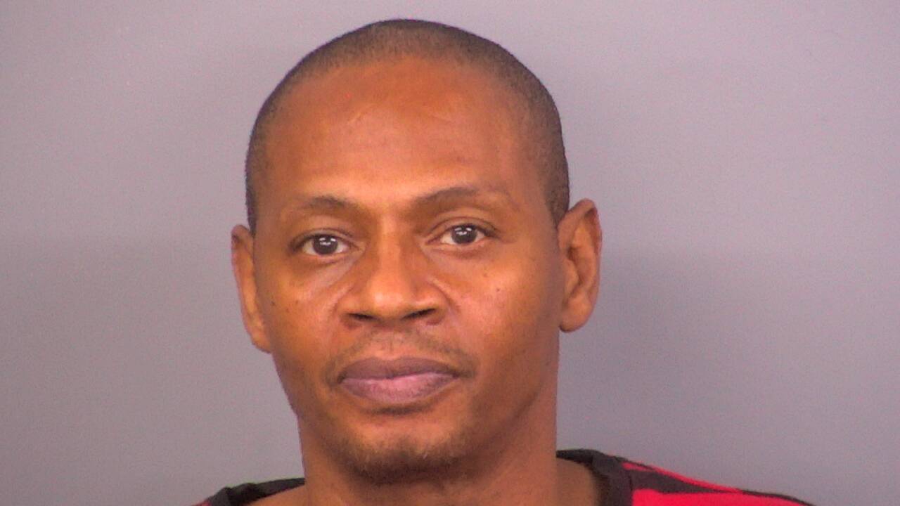 Mugshot of DAVID B SMITH