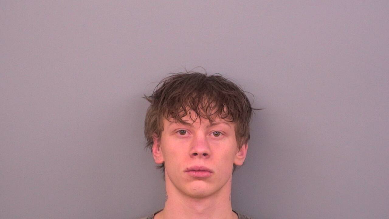 Mugshot of BABY DASHAWN M. GRAVES