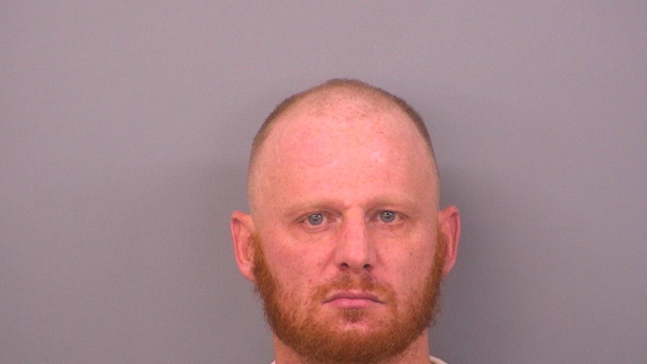 Mugshot of CALEB WAYNE HUFF