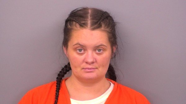 Mugshot of TAYLOR MORGAN HENSON