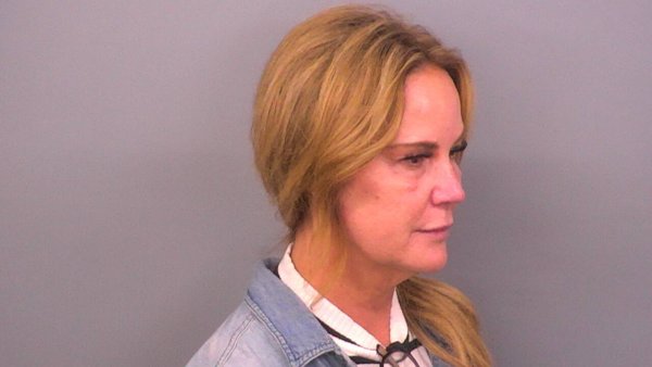 Mugshot of LESLIE DAWN WATSON