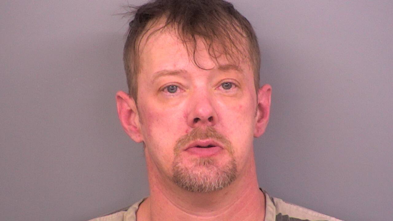 Mugshot of DARRELL R SMITH