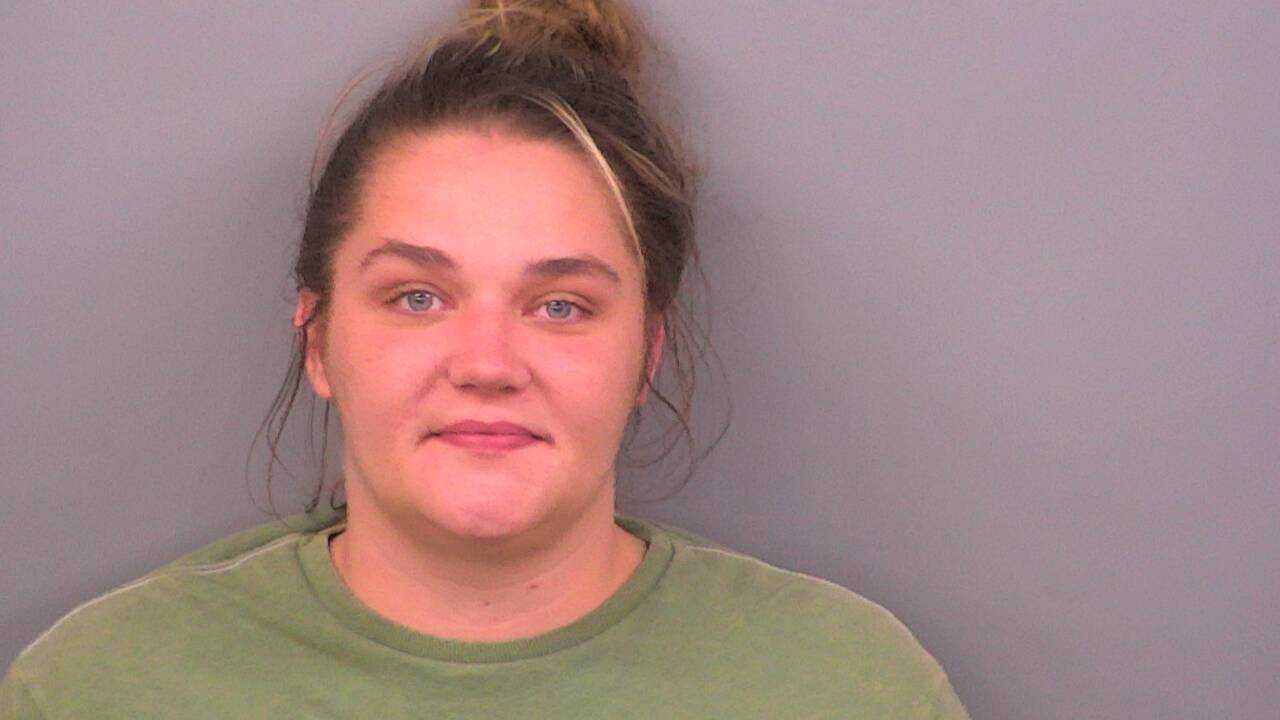 Mugshot of CHASITY RENAE CLINARD