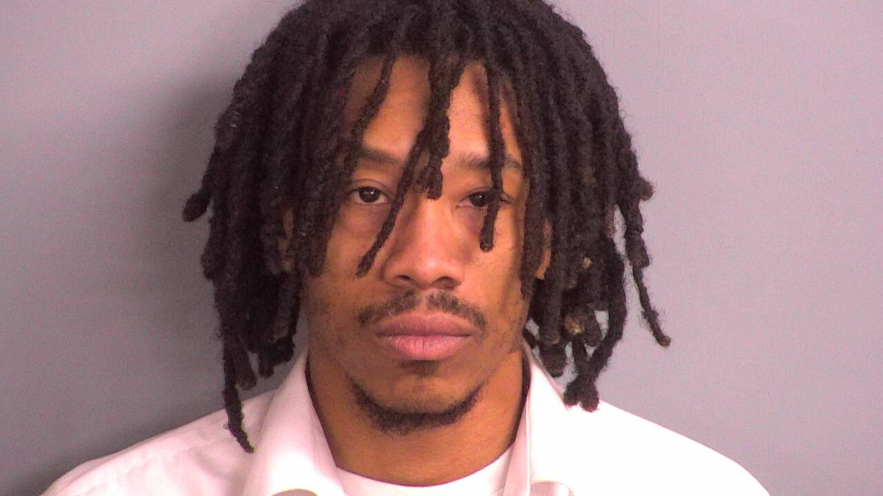 Mugshot of STEPHEN D DAVIS