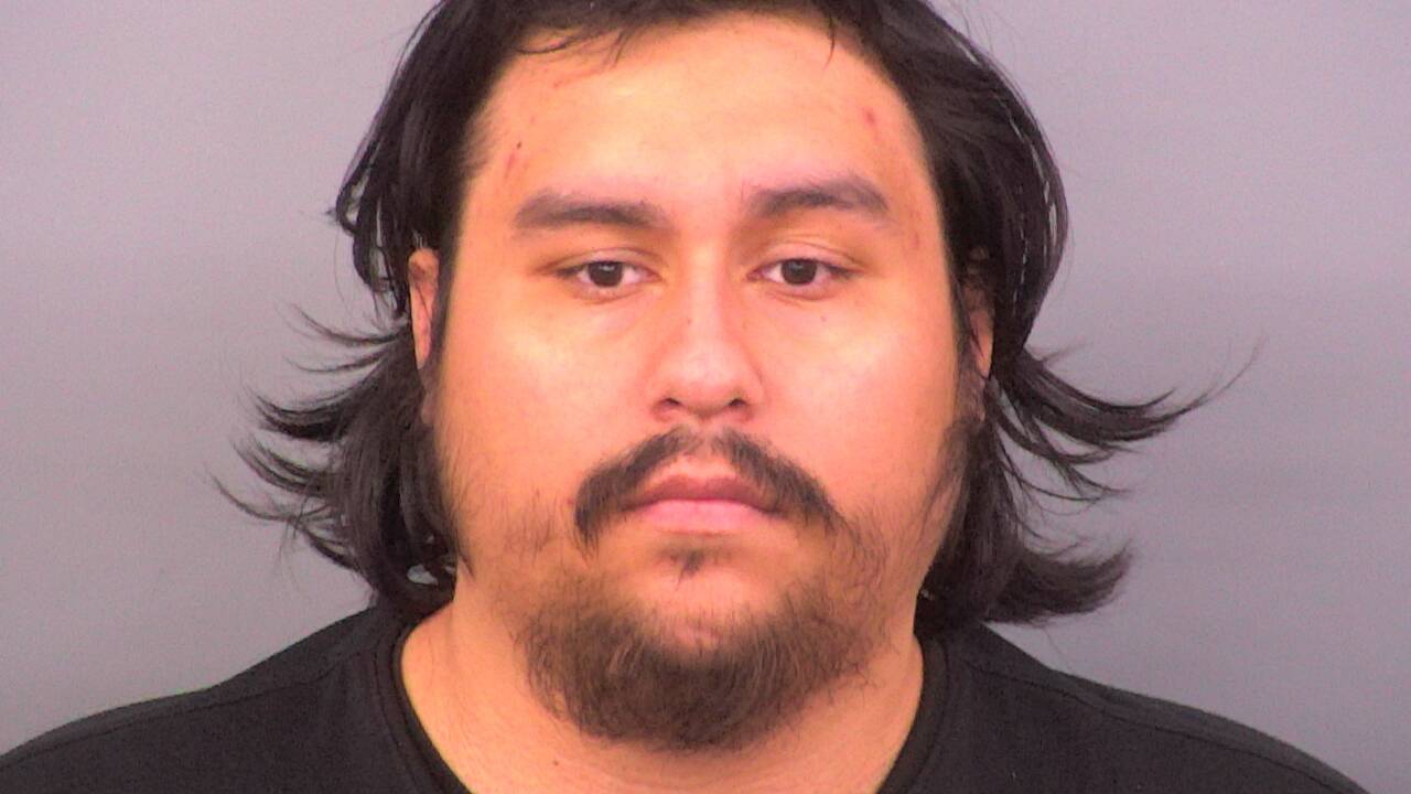 Mugshot of DAGOBERTO MORIN