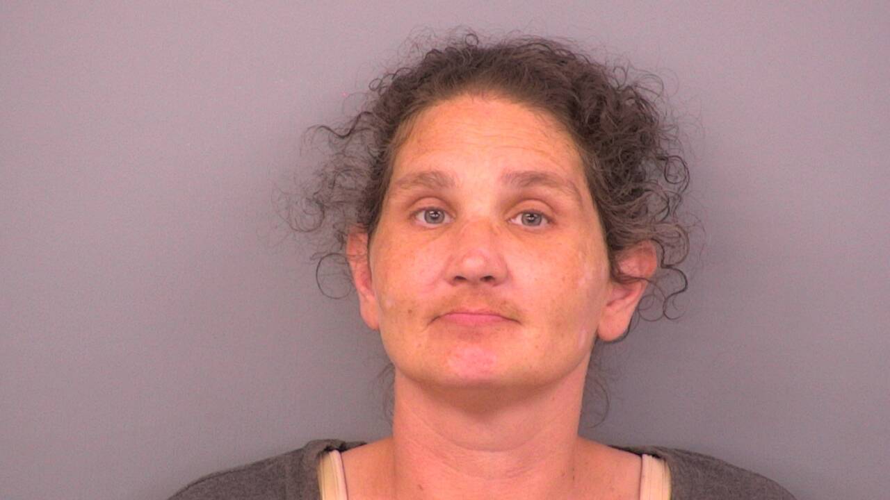 Mugshot of AMANDA R JACKSON