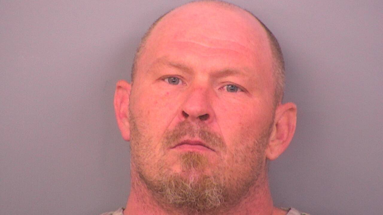 Mugshot of MICHAEL EUGENE ST CLAIR