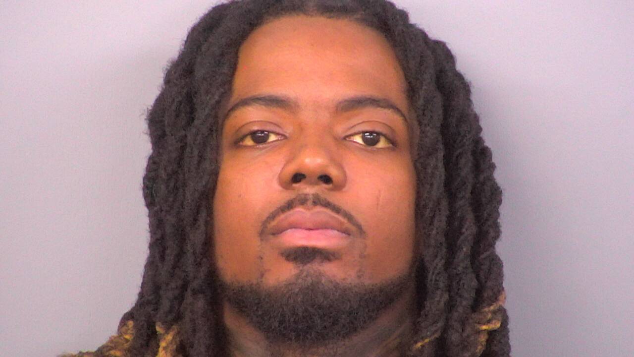 Mugshot of SHUNDARION D MIDDLEBROOKS