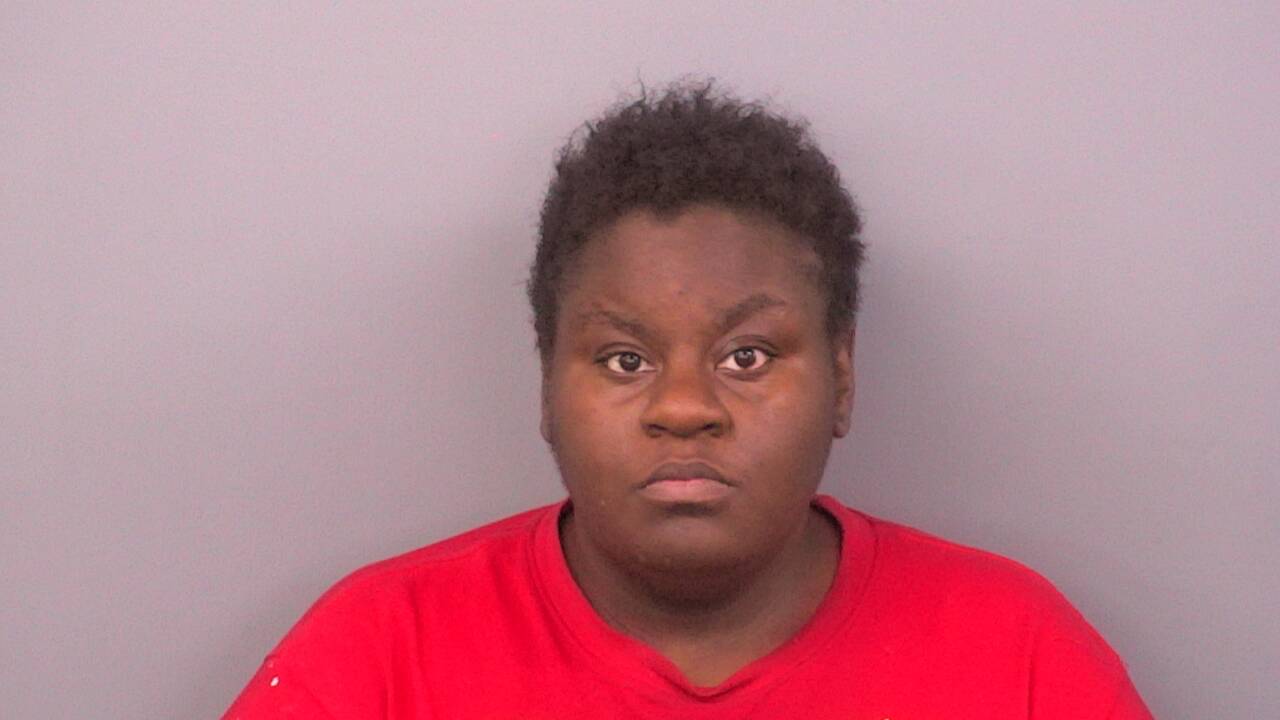 Mugshot of ETASHIA S CRENSHAW