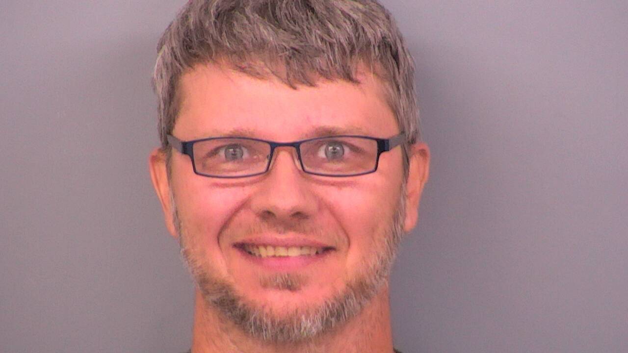 Mugshot of JAMES EARL DEARMON