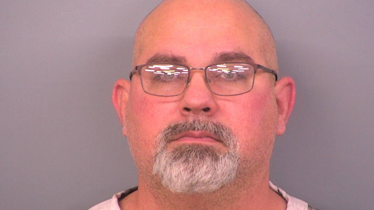 Mugshot of MIKEL CLIFFORD CECIL